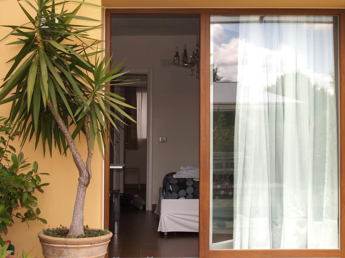 Cameracaffe Sul Lago Arezzo Exterior photo